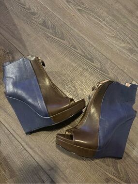crosby. Navy and Brown Peep-Toe Zip Ankle Heels
